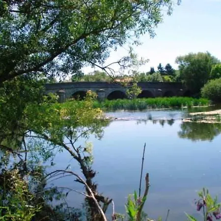 Du Ruisseau Des Cornees